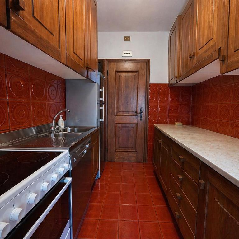 Via Bepin Soggiorno nel Salotto delle Dolomiti - Appartement 3 Chambres avec Balcon - 11