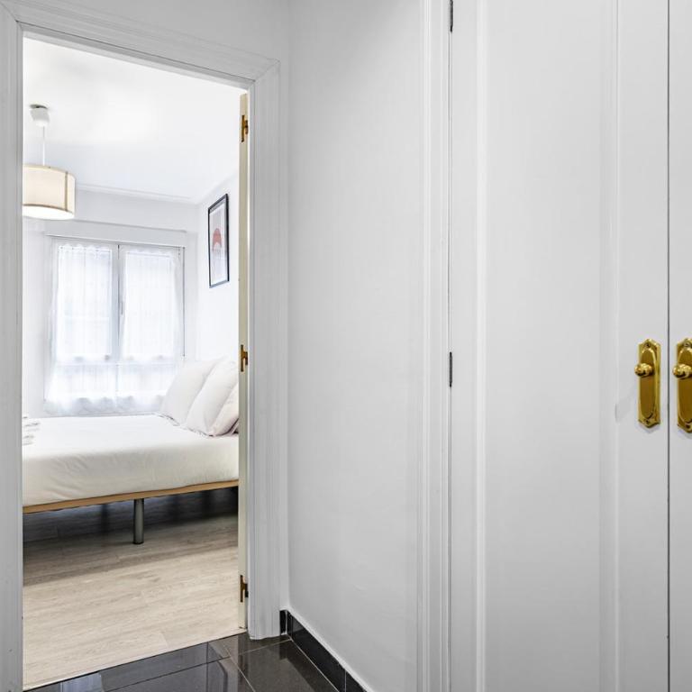 Avenida Castilla - Apartamento de 2 dormitorios - 21