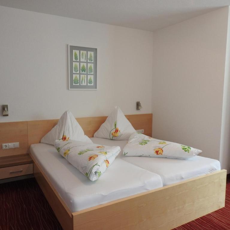 Hotel Alpenfrieden - Doppelzimmer - 9
