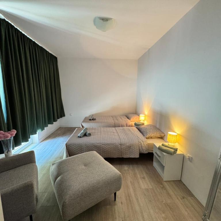 Luna - Two-Bedroom Apartment - 5