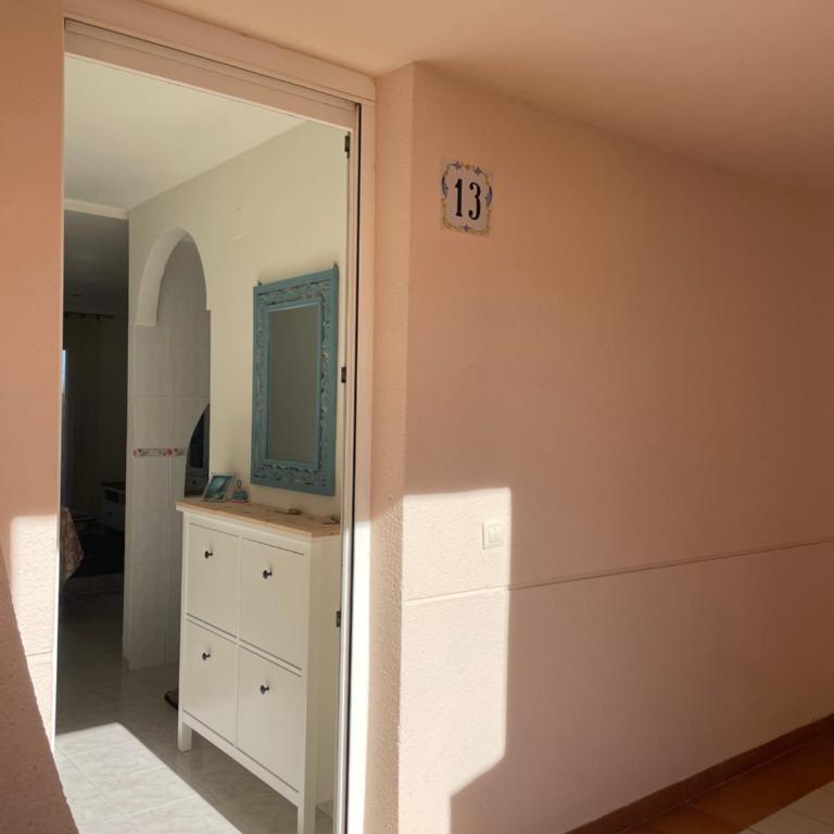 Apartamento Cala Josep - bajo con dos terrazas- - Apartamento con vistas al mar - 9