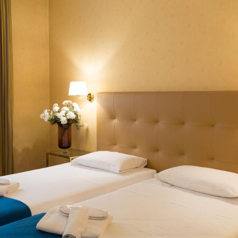 Hotel Lombardia - Camera Doppia con Letti Singoli - 1