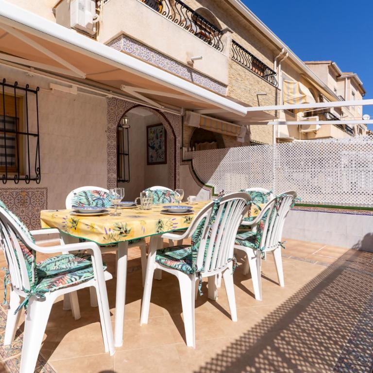 rentafive - Adosado - Terraza - Playa - Apartamento - 2 niveles - 1