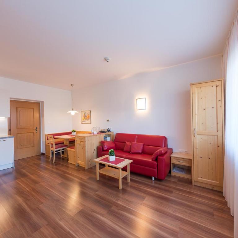 Residence Neuhäuslhof, Apartments Meran, GuestPass - Appartamento con Vista Montagna - 9