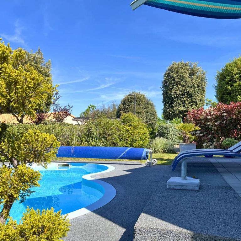 Villa Oasis - 3 chambres confortables - Piscine privée & Barbecue - Three-Bedroom Villa - 6