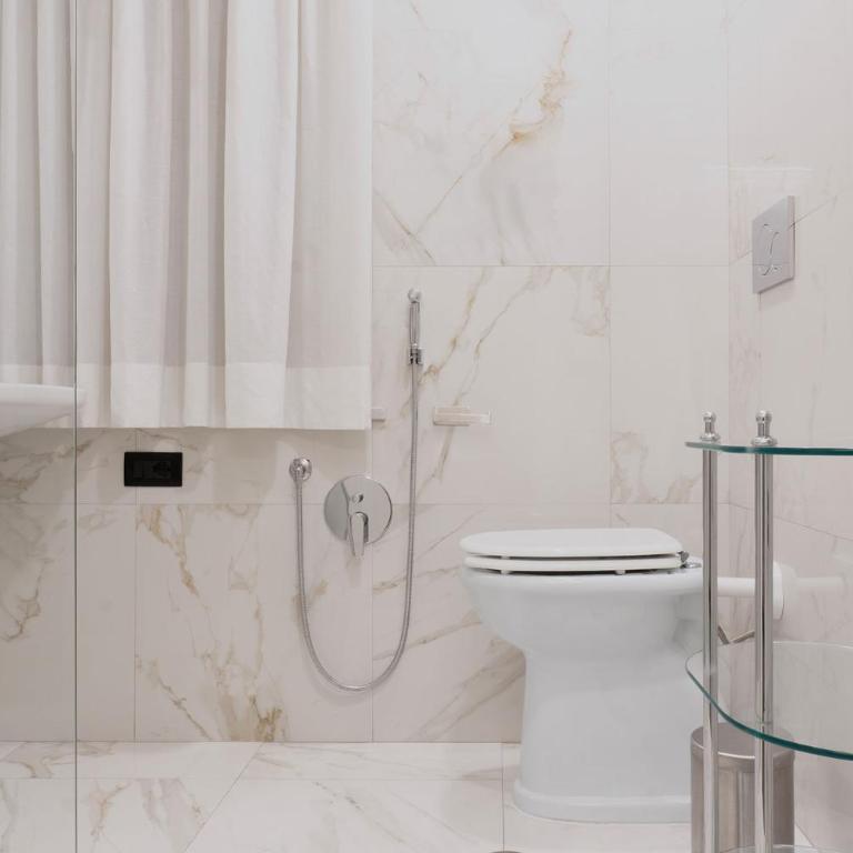 Hotel Blue Marine Suites Rome - Camera Matrimoniale Standard - 5