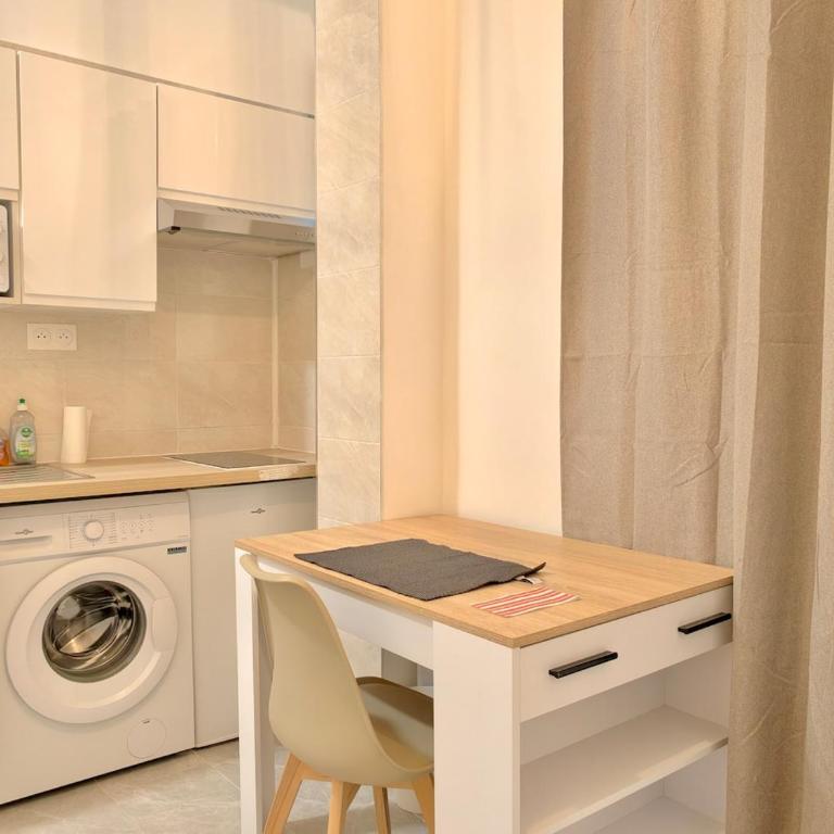 Paris Latin Quarter Stay with Elevator nearMetro - Apartment mit 1 Schlafzimmer - 8