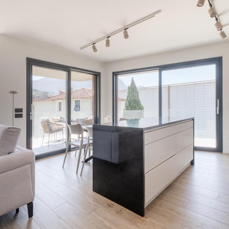 Casa Blue, sunny living - Appartamento con 2 Camere da Letto e Terrazza - 4