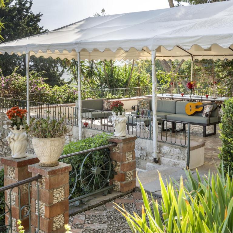 Villa Tommaso Maruggi, Sicilia, con Jacuzzi e piscina privata - Four-Bedroom Villa with Garden View - 8