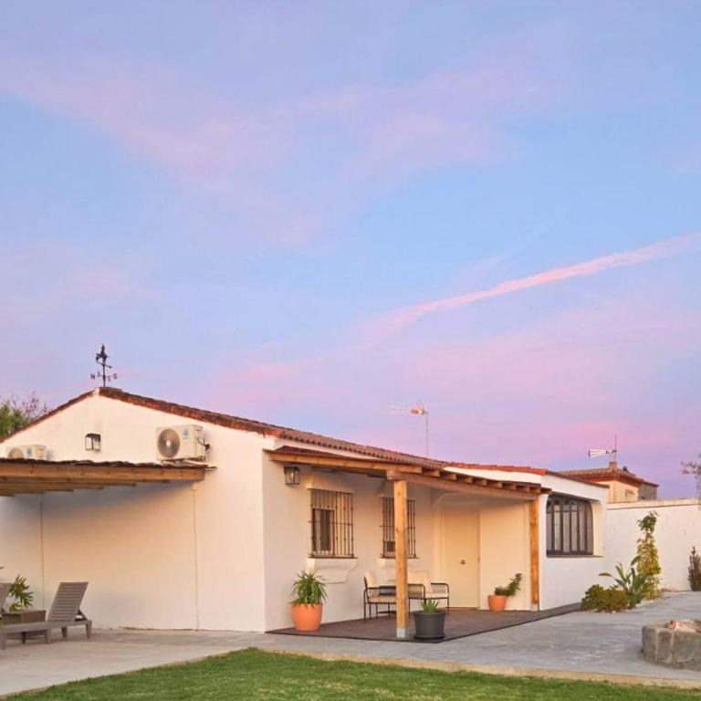 Chalet Vacacional ELIÁ -Piscina Privada, BBQ, Wifi - Casa de 3 dormitorios - 6