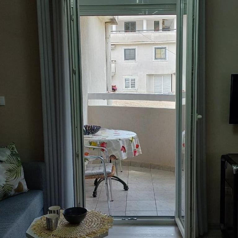 Luka Apartment - One-Bedroom Apartment - 9