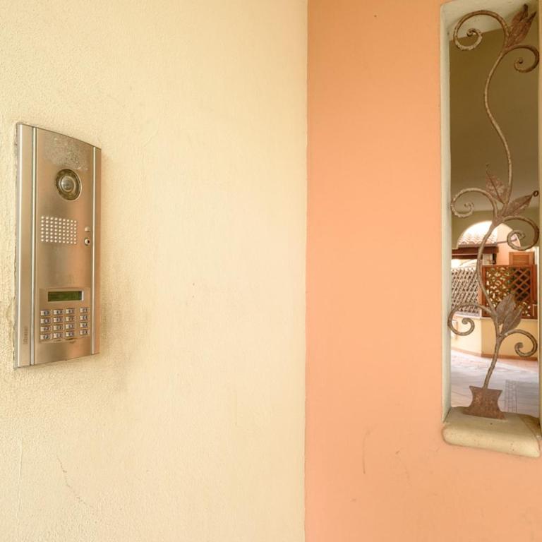 Luminoso bilocale con veranda a Olbia - Appartamento con 1 Camera da Letto - 5