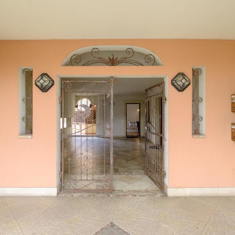 Luminoso bilocale con veranda a Olbia - Appartamento con 1 Camera da Letto - 4
