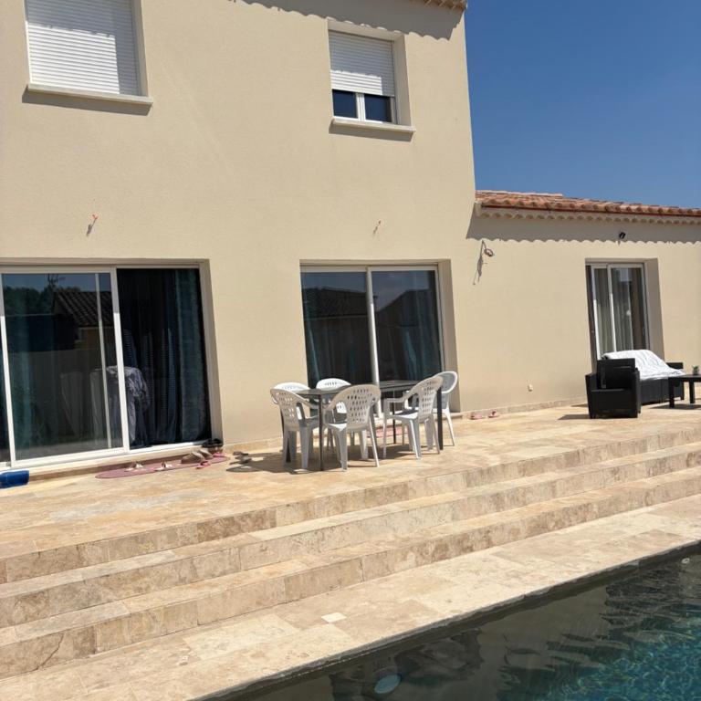 Villa 3 chambres avec piscine - Casa de 3 dormitorios - 2