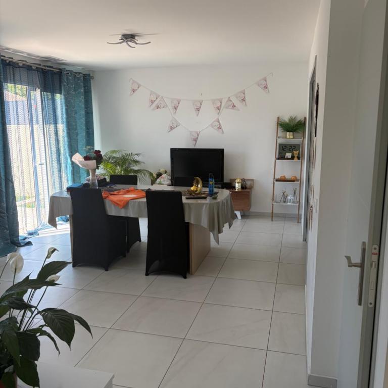 Villa 3 chambres avec piscine - Casa de 3 dormitorios - 5