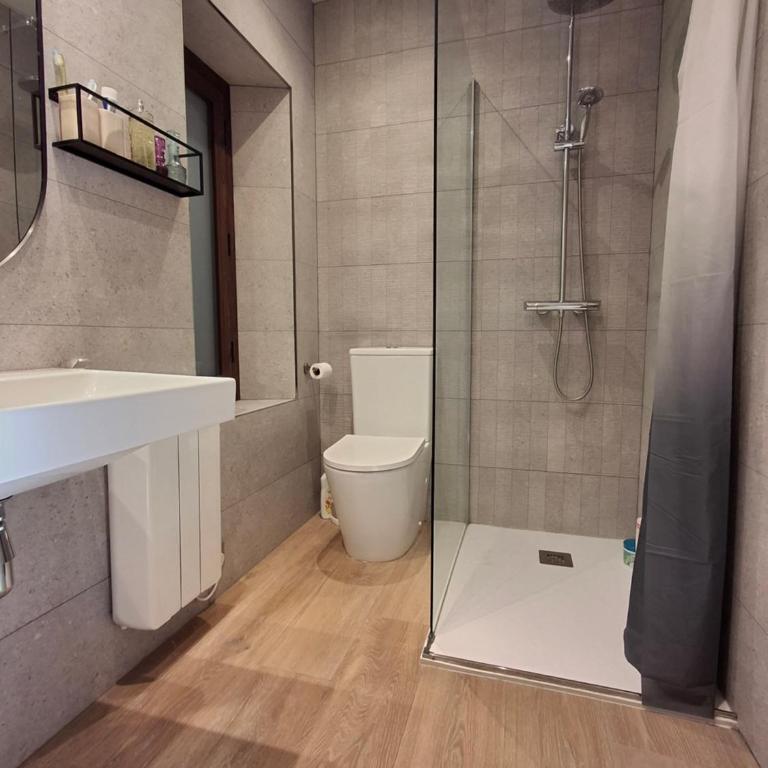 REFORMADO -75m - VISTAS A LA MONTAÑA - WIFI - TRASTERO EN PLANTA CALLE - JUNTO A PARKING GRATUITO - Appartement 2 Chambres - 22