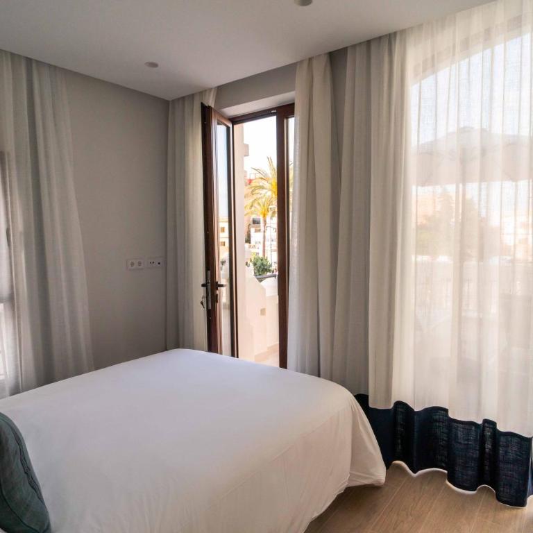 CISNES PALACE - Apartamento de 1 dormitorio con terraza - 12