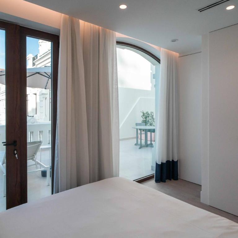 CISNES PALACE - Apartamento de 1 dormitorio con terraza - 9