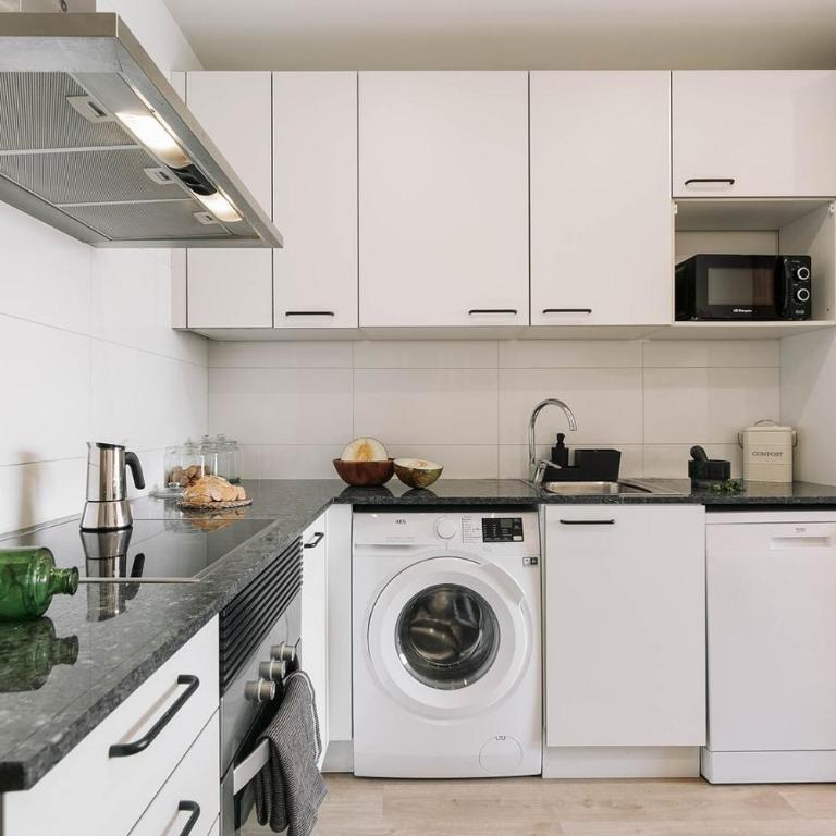 Spacest - Carrer del Comte Borrell A - Apartment - 8