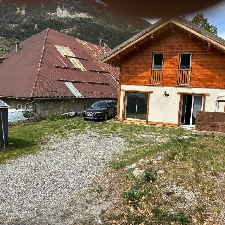 Chalet de montagne, très confortable, neuf - Chalet 3 Chambres - 23