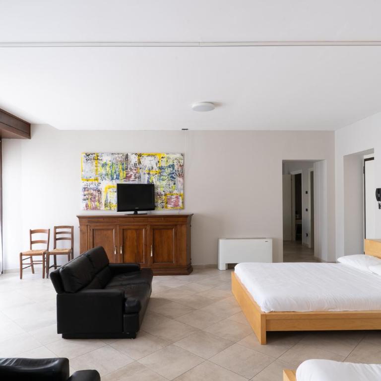 Aparthotel All'Orologio - Superior Apartment - 2