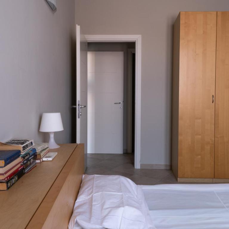 Aparthotel All'Orologio - Apartment with Balcony - 1