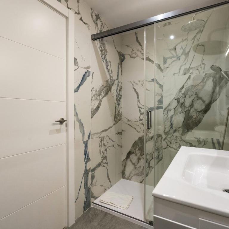 WELCS DUPLEX 343 EMP frente al mar - Apartamento con vistas al mar - 10