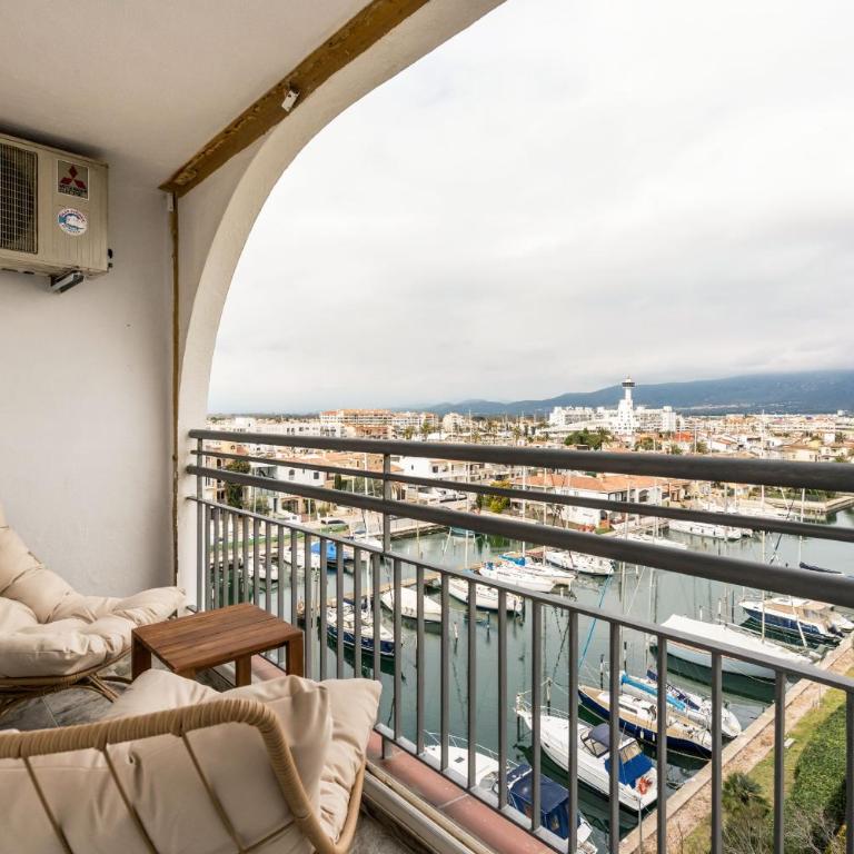 WELCS DUPLEX 343 EMP frente al mar - Apartamento con vistas al mar - 12