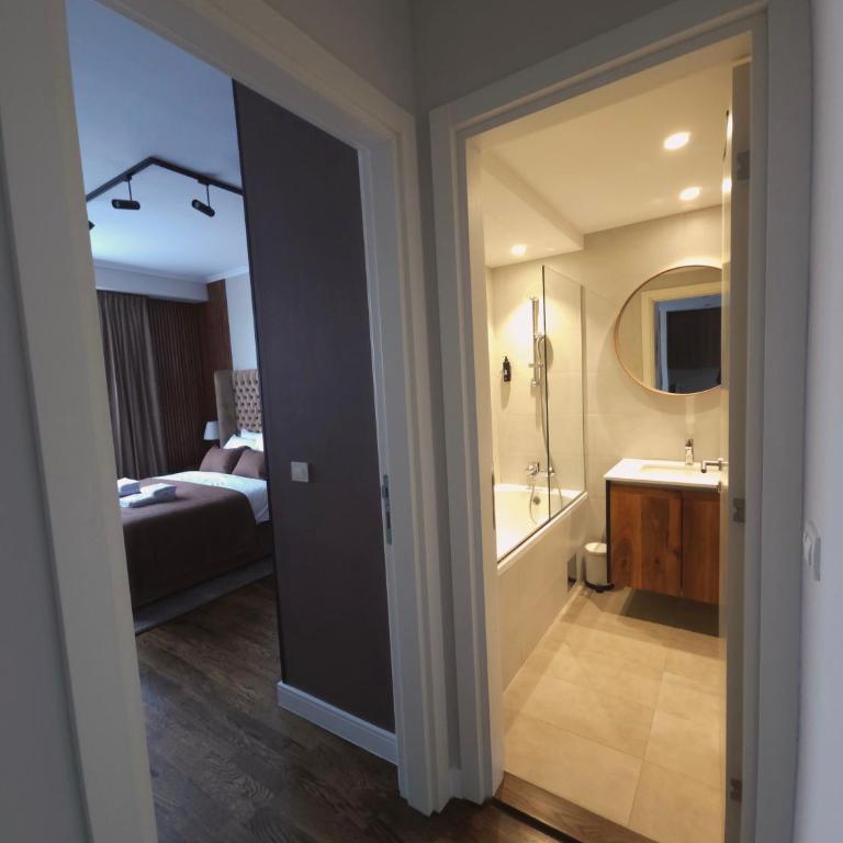 Feel Belgrade Waterfront - One-Bedroom Apartment with Terrace - 35