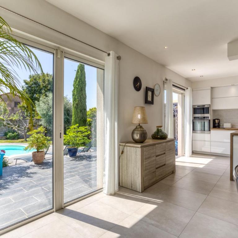 La Villa Du Soleil - Villa - Vue sur Jardin - 3