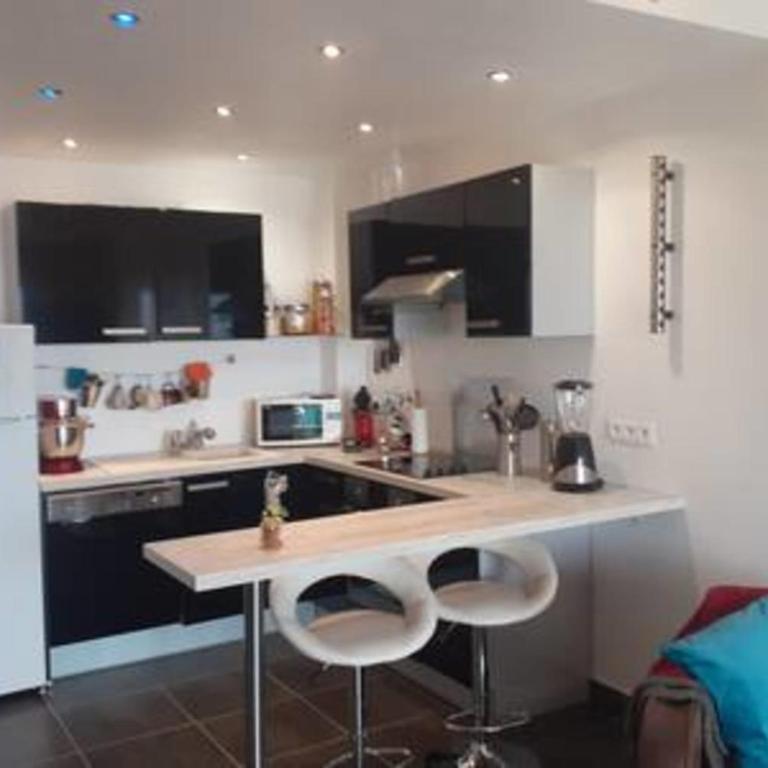 Appartement avec terrasse et parking à Ajaccio - Appartement - 8