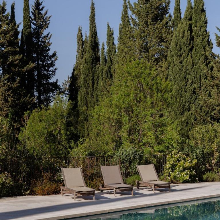 Stunning Villa with Pool near Aix-en-Provence - Villa - 81