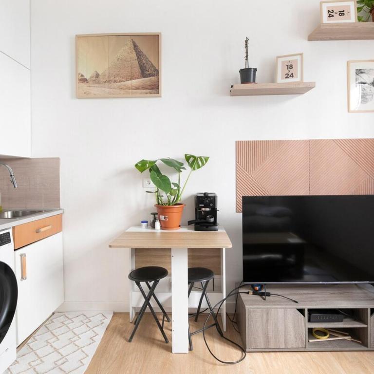 WeHost - Studio chic & lumineux – Canal Saint-Martin - Appartement - 8