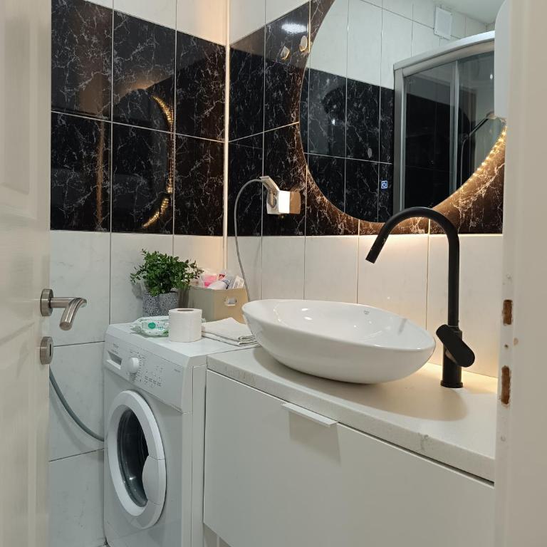 White Lounge Haustor - Apartman sa 2 Spavaće Sobe - 19