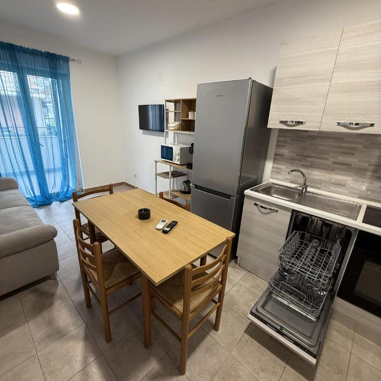 FAMILY HOUSE Letojanni Taormina - Appartamento con 2 Camere da Letto e Balcone - 9