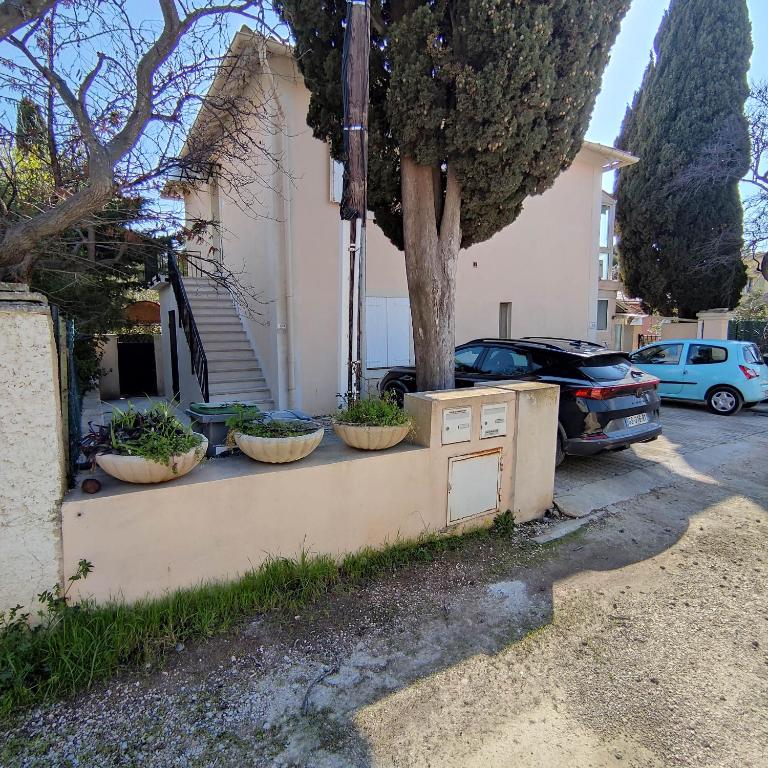 Charmant rez-de-Jardin au calme & Grande terrasse - Appartement 1 Chambre avec Jardin - 19