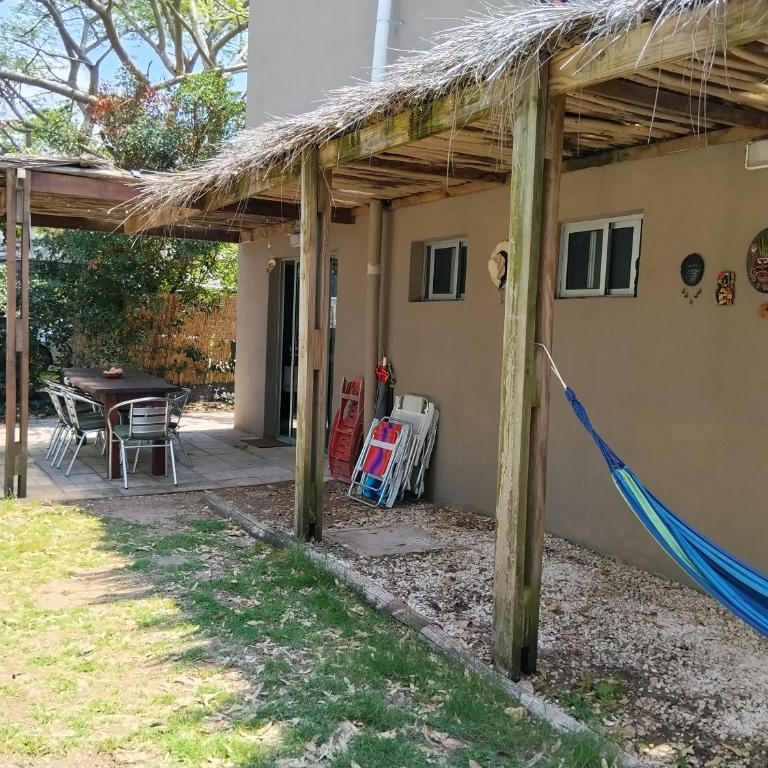 Bosque del Este - Casa de 3 dormitorios - 36
