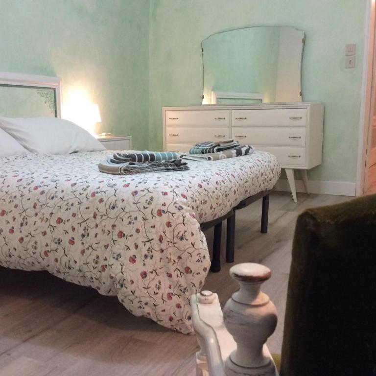 Le Camere di Casa Cassandra - Camera Tripla con Bagno Privato Esterno - 3