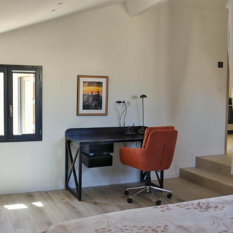 Uzès Grande Bourgade Sunny-Terrace climatisation - Appartement 2 Chambres - 28