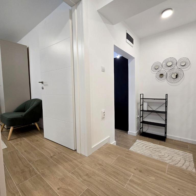 Apartmani Nikolić "Na pjeni od mora" - One-Bedroom Apartment with Sea View and Terrace - 10