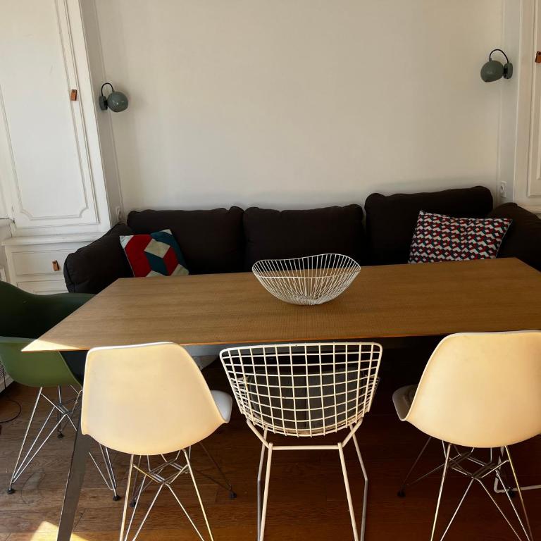 Rare ! 4BR Penthouse with terraces, up to 7p, near Champs-Elysées - Appartamento Deluxe con 4 Camere da Letto - 12