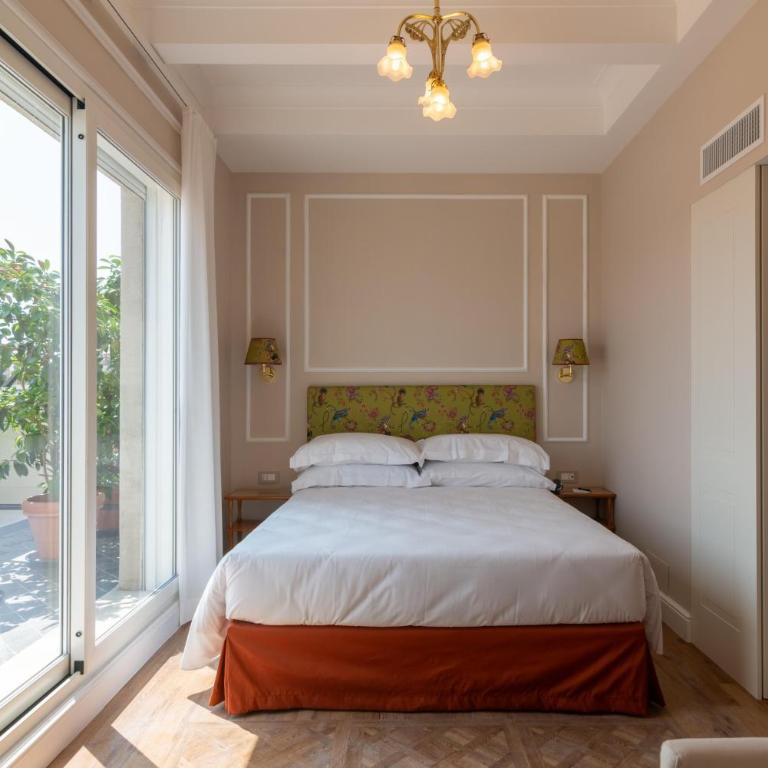 Best Western Hotel Rivoli - Junior Queen Suite with Sofa Bed and Kitchenette - Terrace/Upper Floor - 1