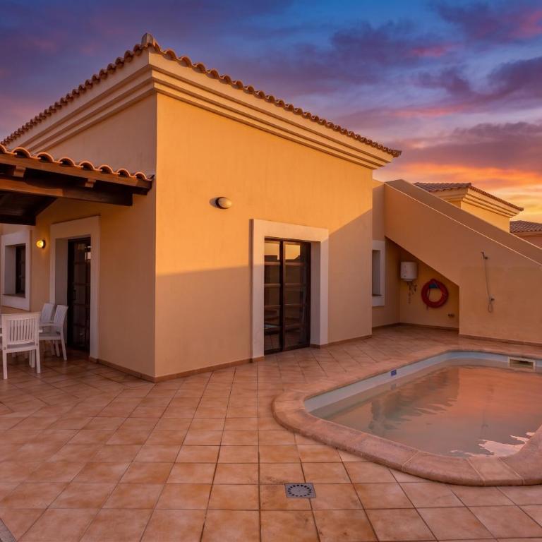 Villa Serenity Private Pool Corralejo By Holidays Home - Villa with Private Pool - 25