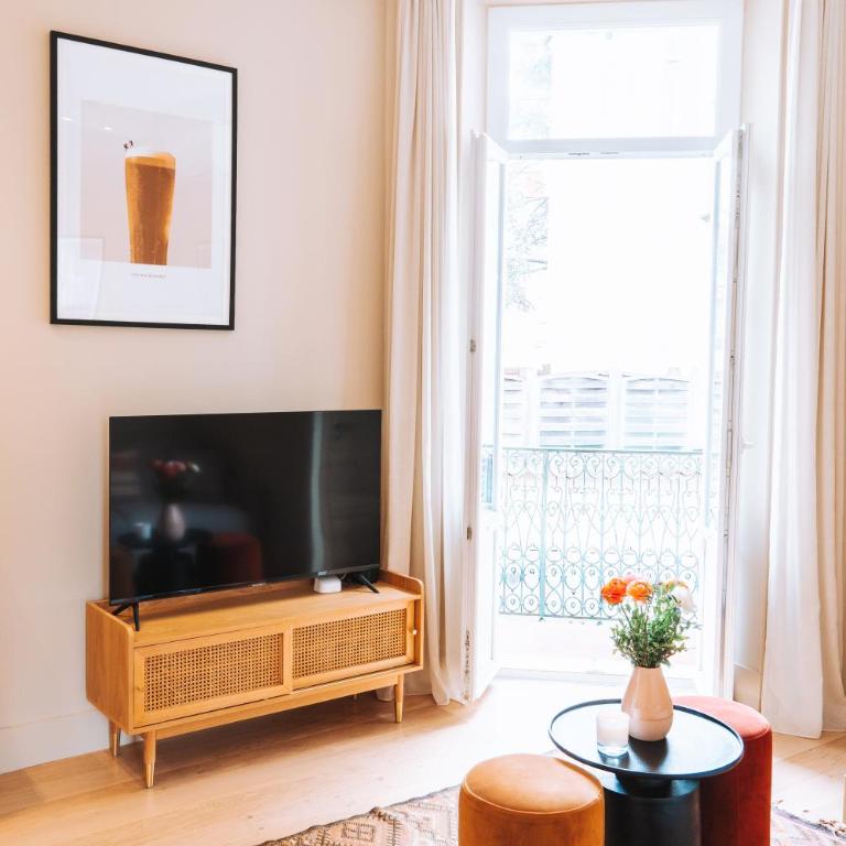 LE WINDSOR douceur de la Riviera avec petit balcon au cœur de Cannes - Appartement 2 Chambres - 3