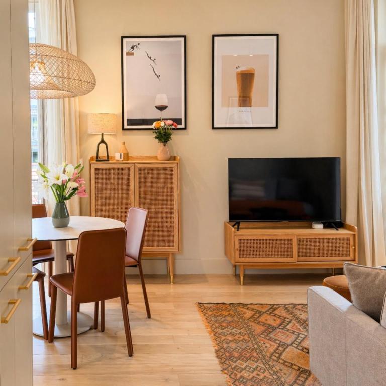 LE WINDSOR douceur de la Riviera avec petit balcon au cœur de Cannes - Appartement 2 Chambres - 5