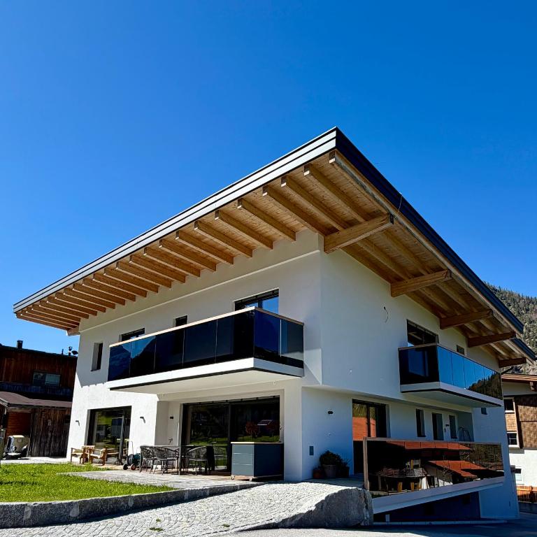 MALIA - Alpine Hideaway - Villa - 1