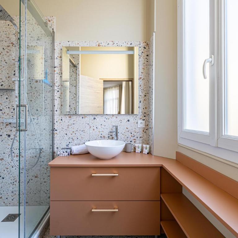 LE WINDSOR douceur de la Riviera avec petit balcon au cœur de Cannes - Appartement 2 Chambres - 20