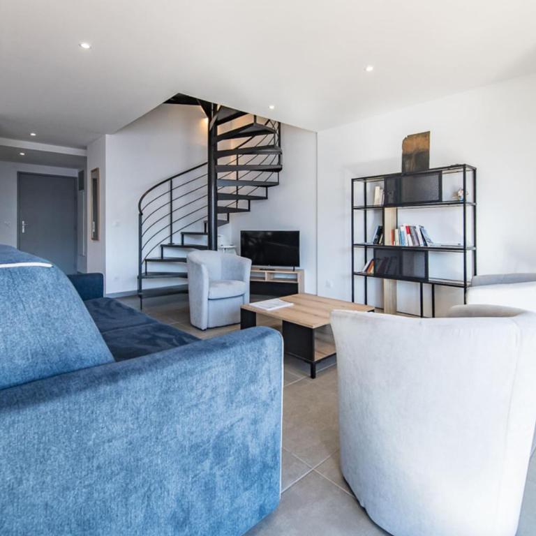 Triplex Neuf Proche Pistes Balcon & Vue - Appartement - 10
