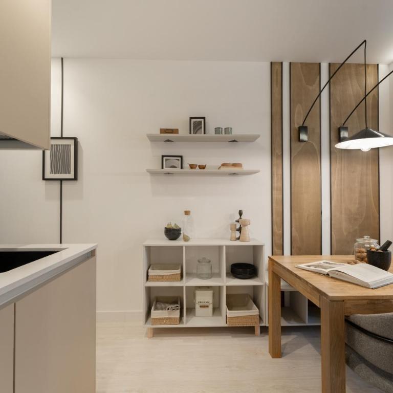 Spacest - Calle de la Santísima Trinidad A - Apartment - 24