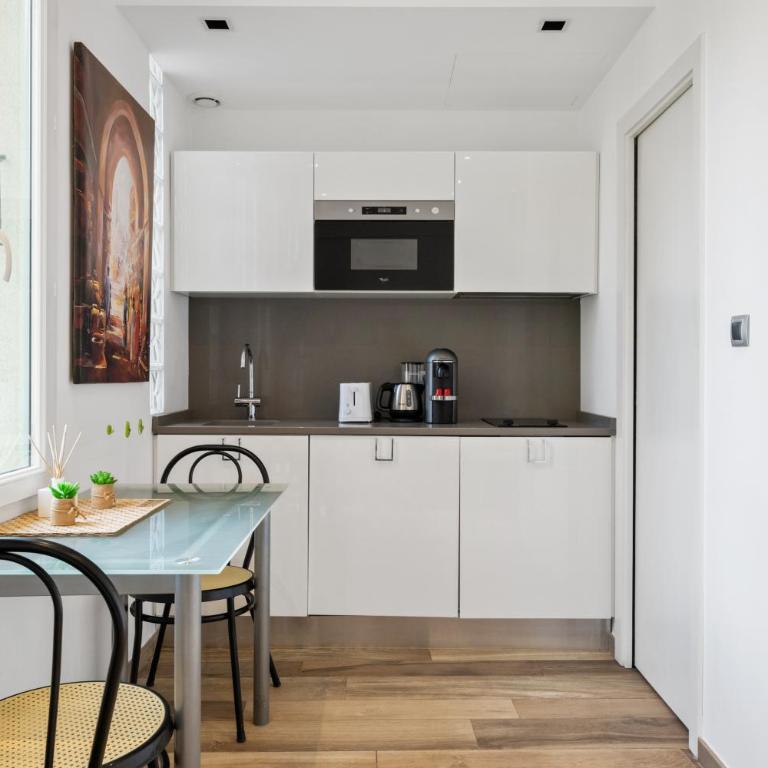 NICE City-Center 80m to the SEA / BEACH - Appartement 1 Chambre - 12